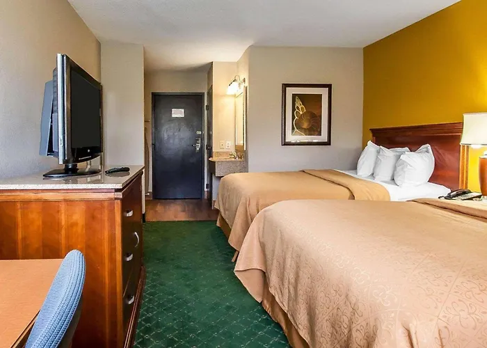 Inn Quality I-57 Cairo