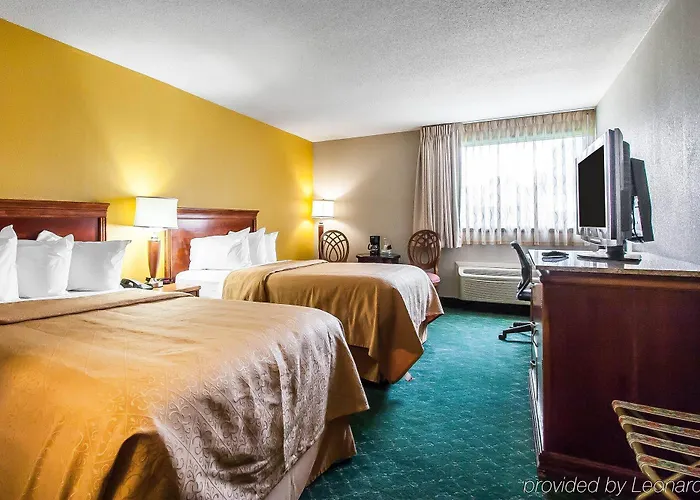 Quality I-57 Inn 4*