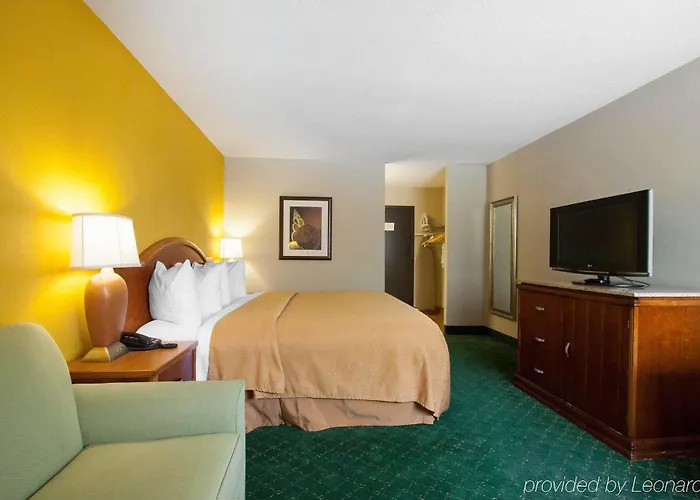 Quality I-57 Inn 4*